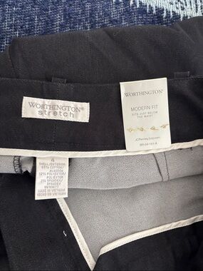 Worthington Black Boot Cut Pants with Gray Lining